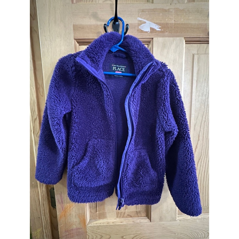 A06: The Children's Place purple fleece
